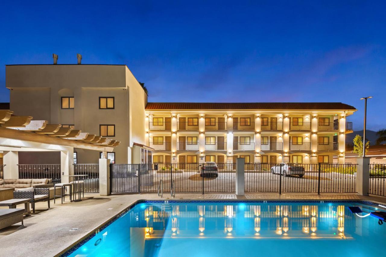 Hotel Huntington Duarte Экстерьер фото