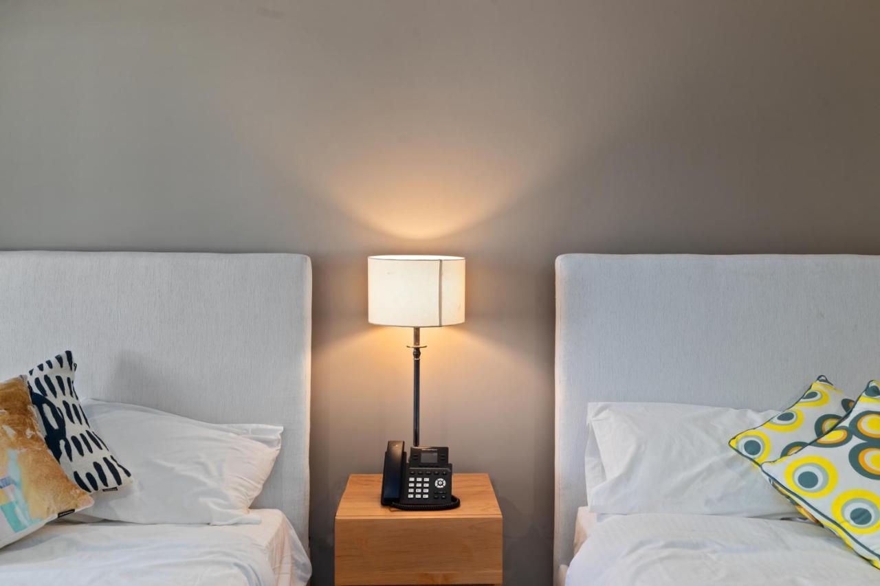 Hotel Huntington Duarte Экстерьер фото
