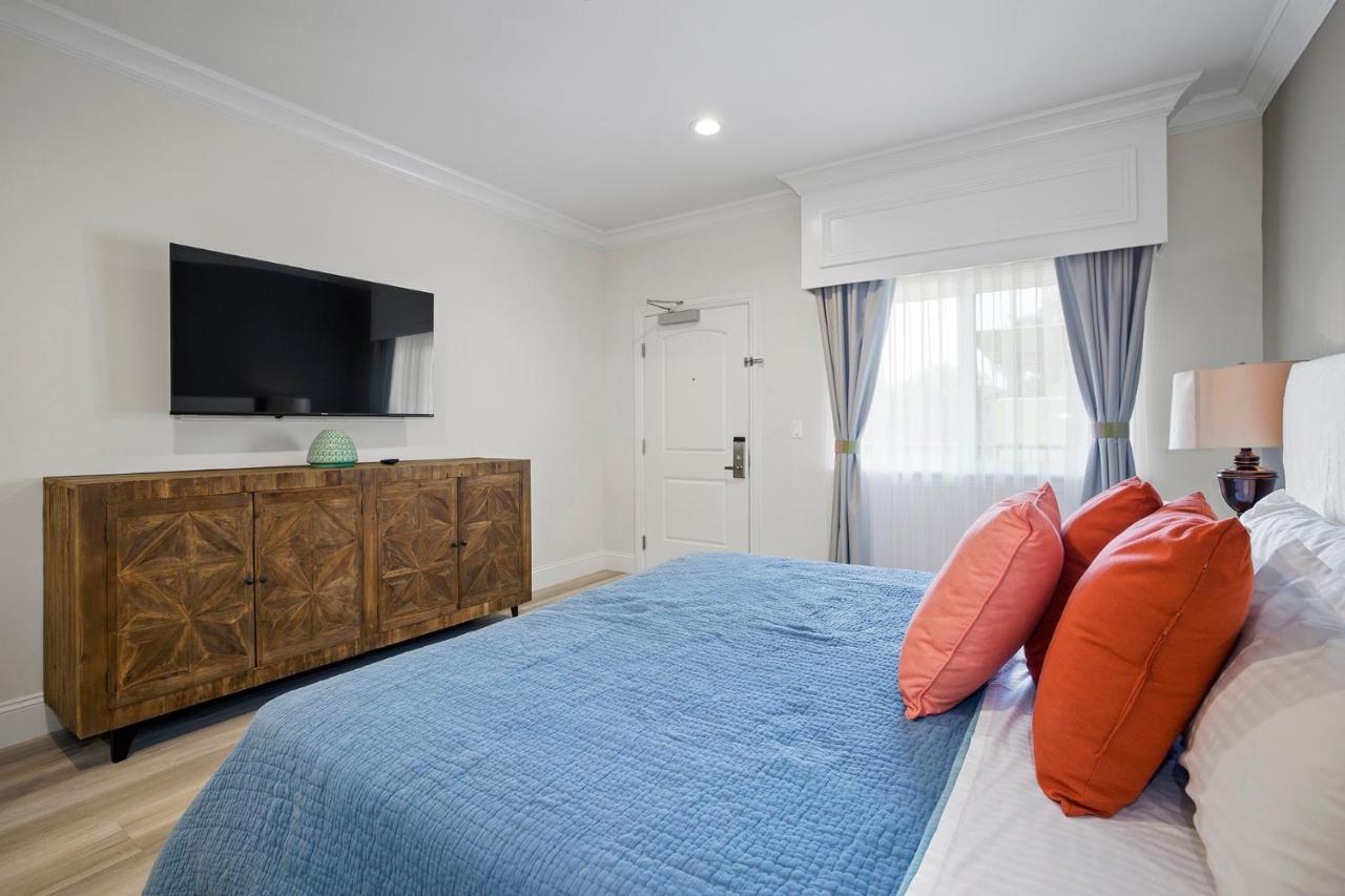 Hotel Huntington Duarte Экстерьер фото