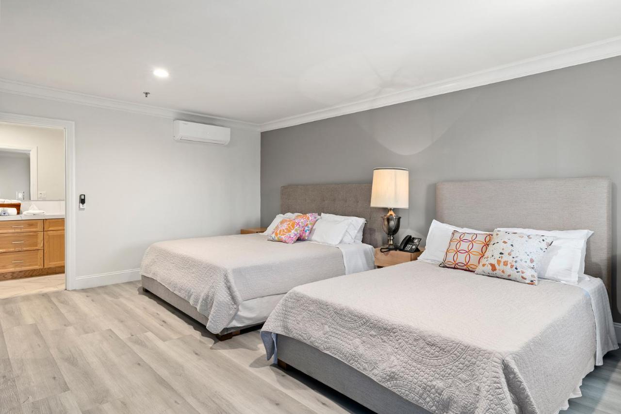 Hotel Huntington Duarte Экстерьер фото