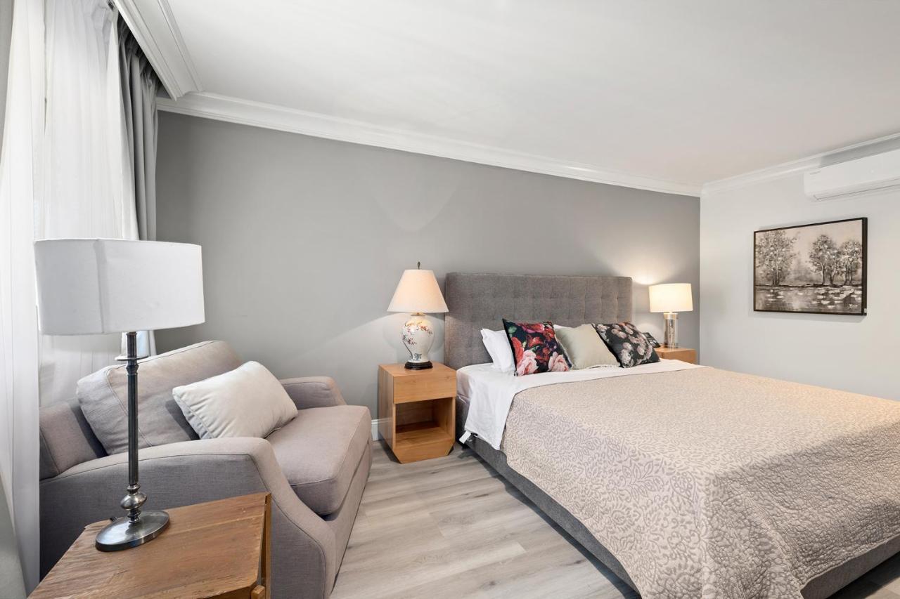 Hotel Huntington Duarte Экстерьер фото